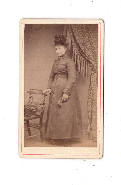 Fotografie Feine Dame - unbekannter Ort um 1890