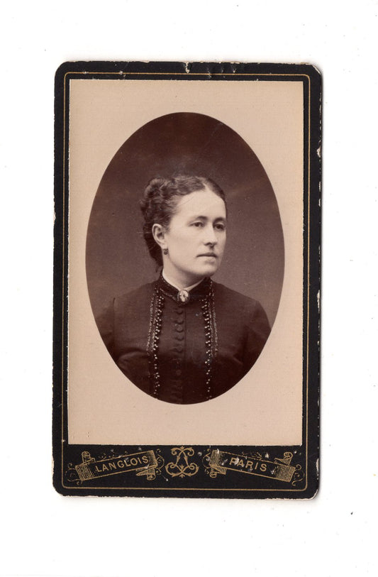 Fotografie Damenportrait - Paris 1880er / CDV C1-07