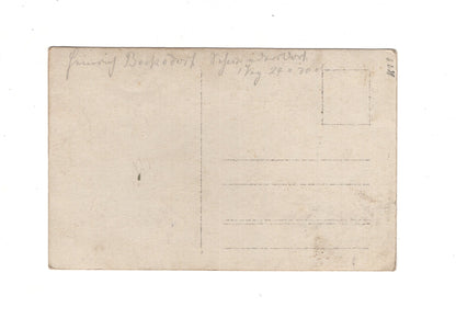 Ansichtskarte Soldaten mit Pickelhaube / feldmarschmäßig