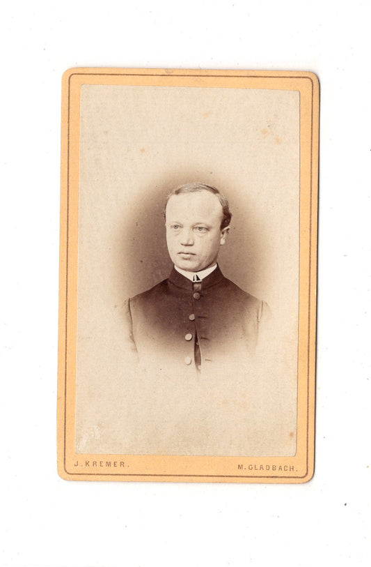 Fotografie Herrenportrait / Geistlicher - Mönchengladbach 1860er / CDV C1-25