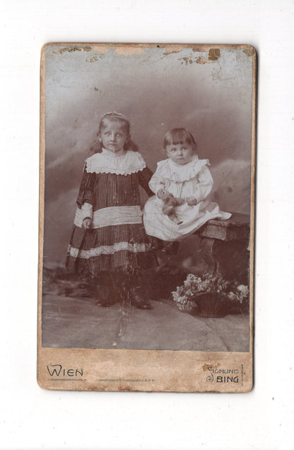 Fotografie Niedliche kleine Kinder - Wien 1890er / CDV M1-10