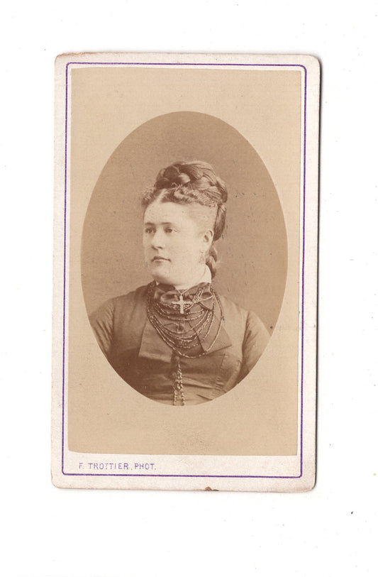 Fotografie Damenportrait - Clermont-Ferrandum 1870 / CDV C1-07