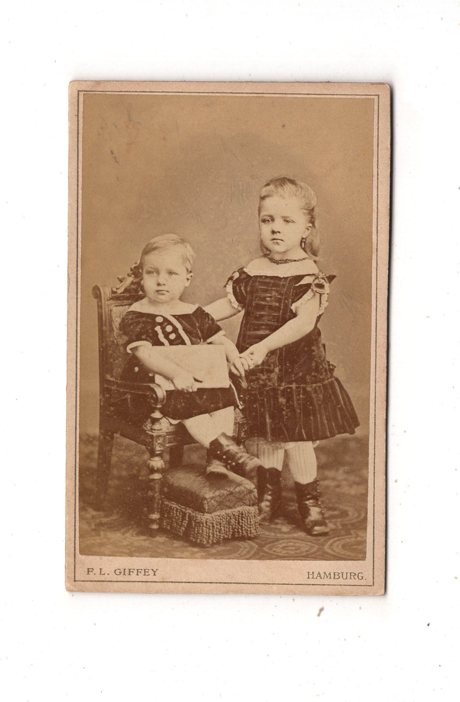 Fotografie Niedliche kleine Kinder - Hamburg 1870er / CDV M1-10