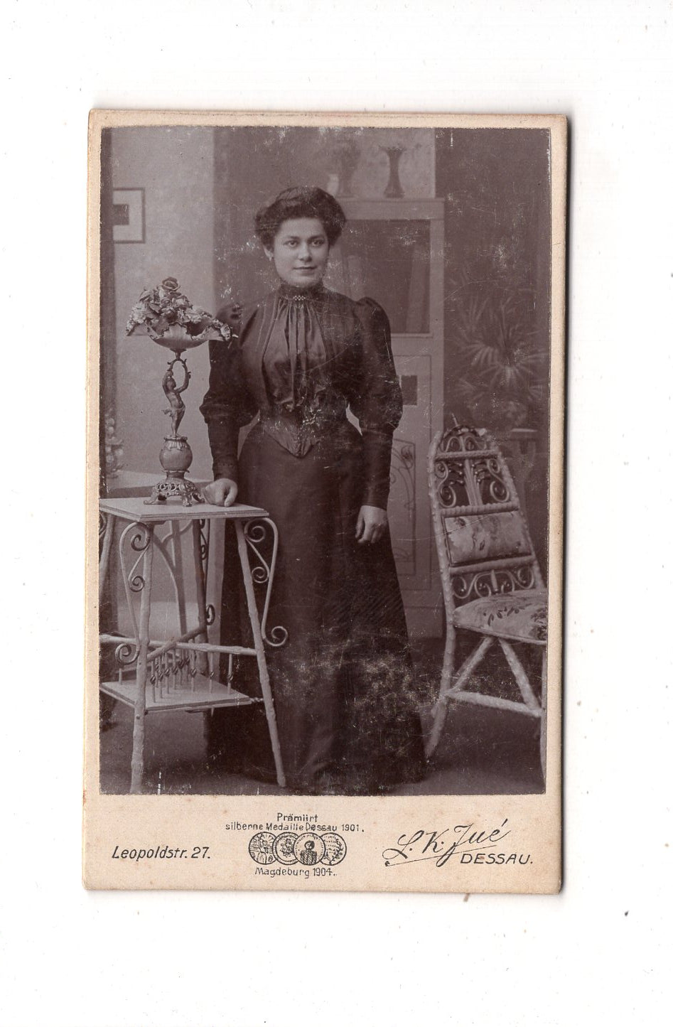 Fotografie Feine Dame - Dessau 1900er / CDV L1-28