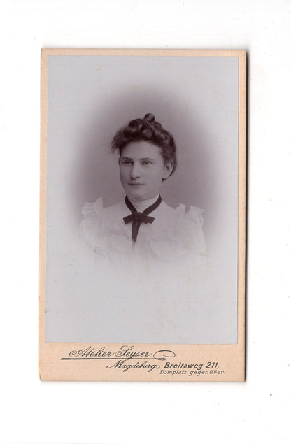 Fotografie Damenportrait - Magdeburg 1890er / CDV C1-07
