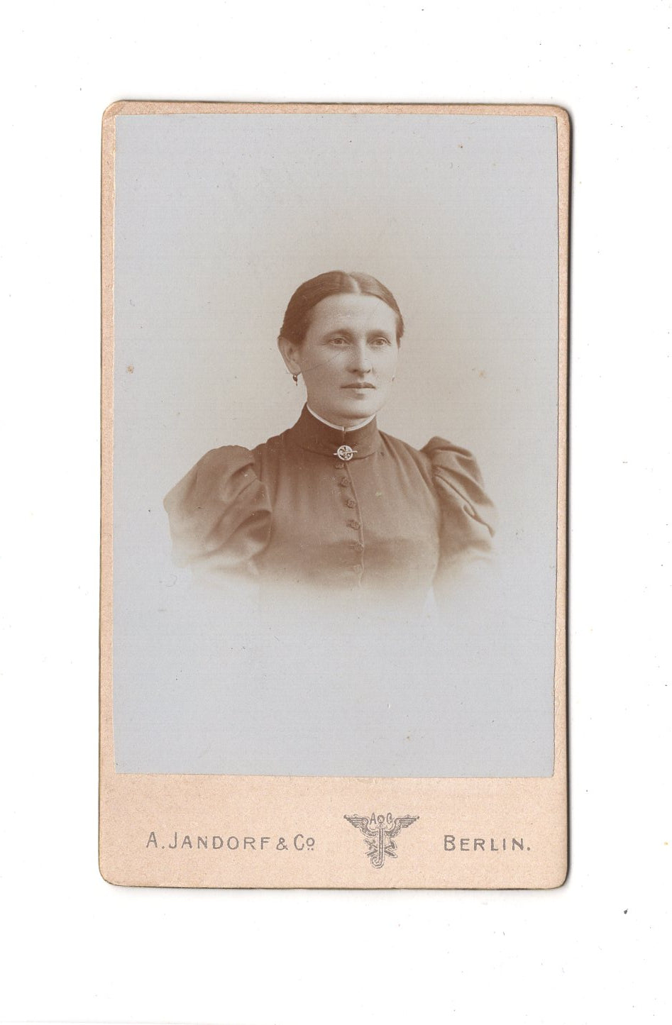 Fotografie Damenportrait - Berlin 1890er / CDV C1-07