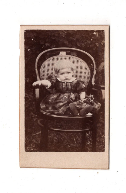 Fotografie Niedliches kleines Kind - Cochem an der Mosel 1880er