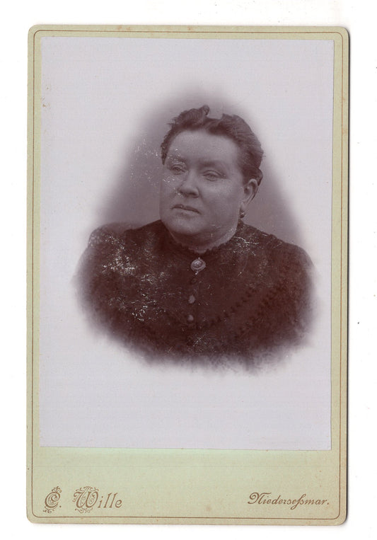 Fotografie Feine Dame - Niederseßmar 1880er / CAB W-29