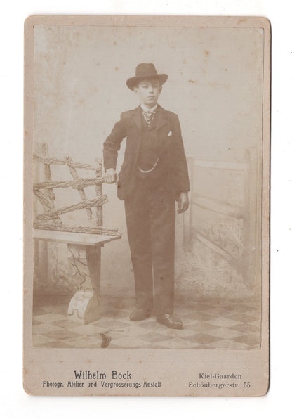 Fotografie Feiner Junge - Kiel-Gaarden 1890er / CAB U-27