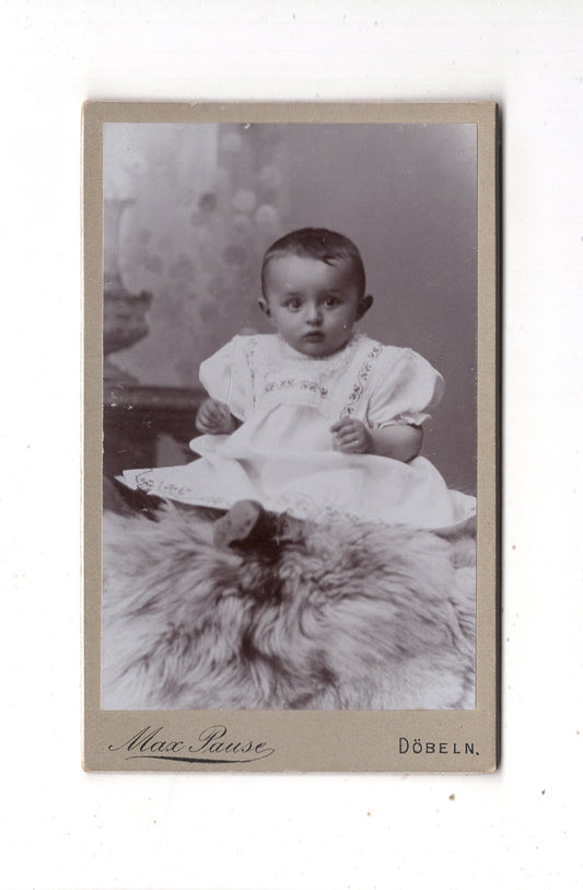 Fotografie Niedliches kleines Kind - Döbeln um 1900
