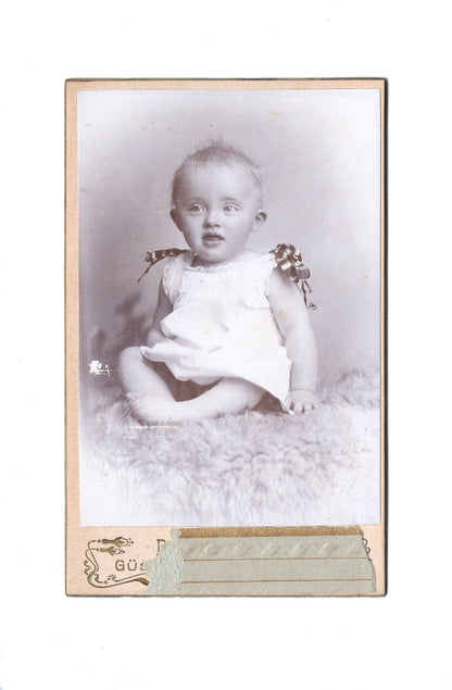Fotografie Schönes Kinderbild / Baby - Güstrow 1890er