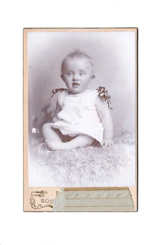 Fotografie Schönes Kinderbild / Baby - Güstrow 1890er