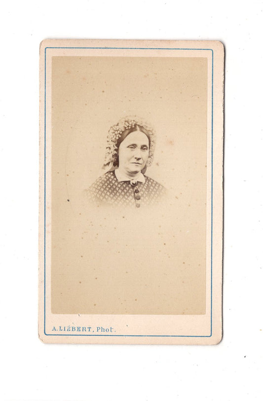 Fotografie Damenportrait - Paris um 1870 / CDV C1-08