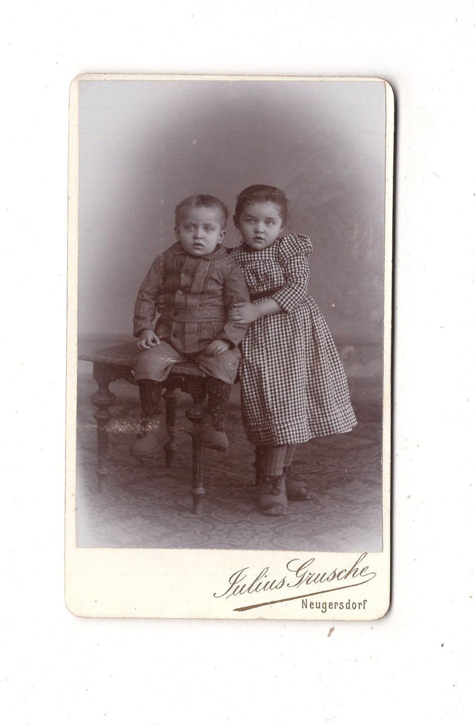 Fotografie Niedliche kleine Kinder - Neugersdorf 1890er / CDV M1-10