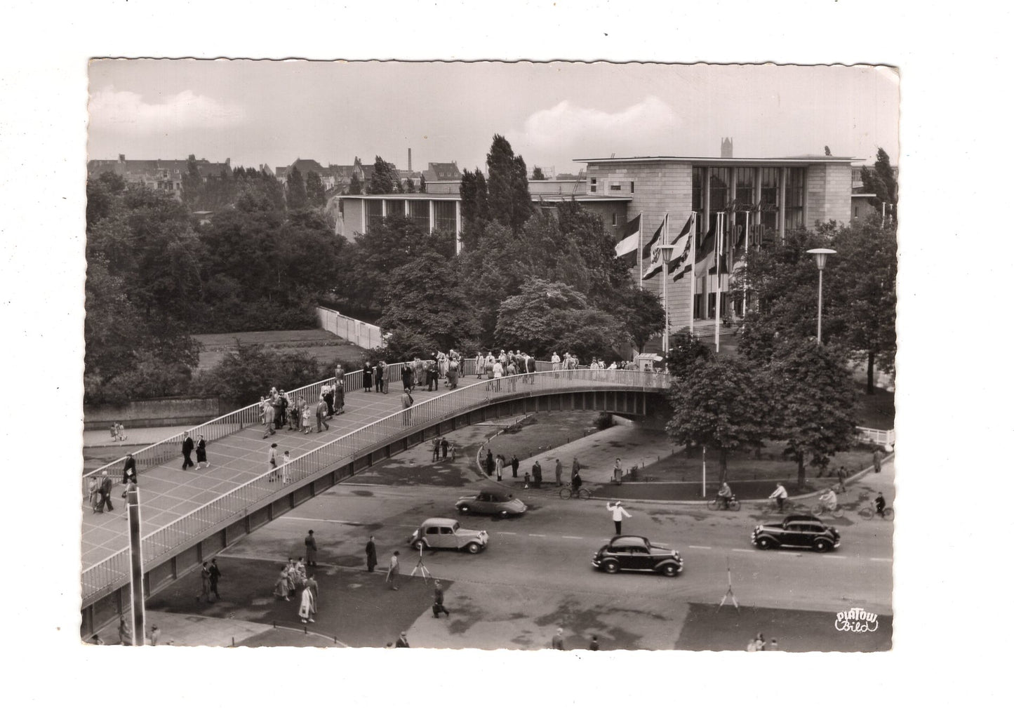 Ansichtskarte Düsseldorf am Rhein / Rheinpark-Brücke / J1-53