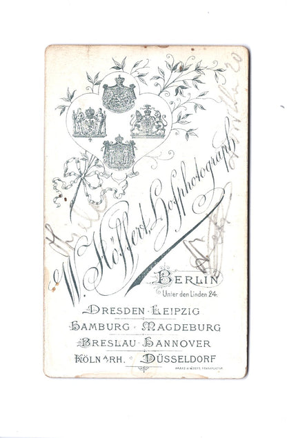 Fotografie Niedliches kleines Mädchen - Berlin / Köln / Breslau +++ 1890er