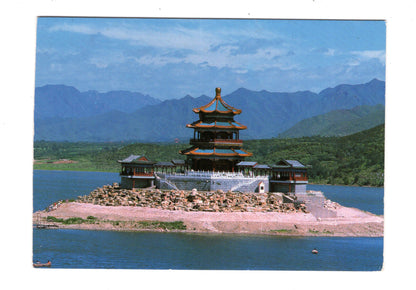 Ansichtskarte Neun-Drachen-Palast im Ming-Gräber-Stausee / China