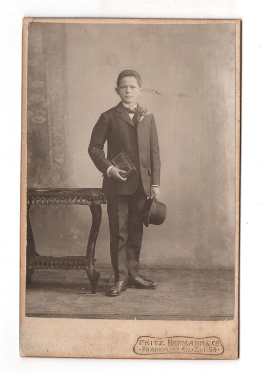 Fotografie Feiner Junge - Frankfurt Main 1900er / CAB U-27