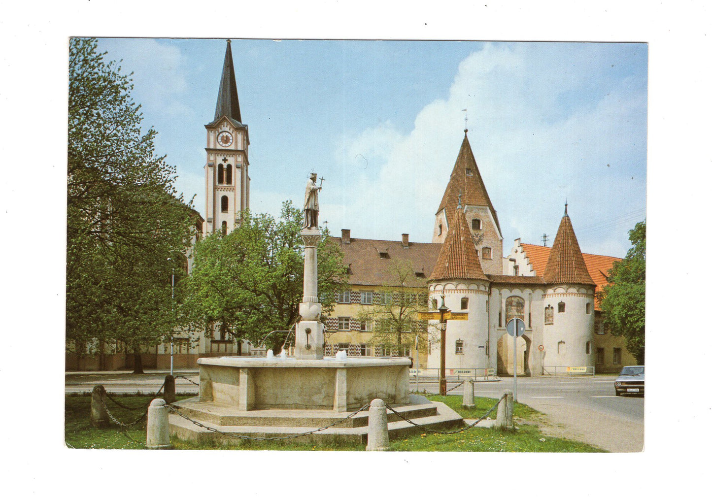 Ansichtskarte Weißenhorn / Oberes Tor / Stadtpfarrkirche +++