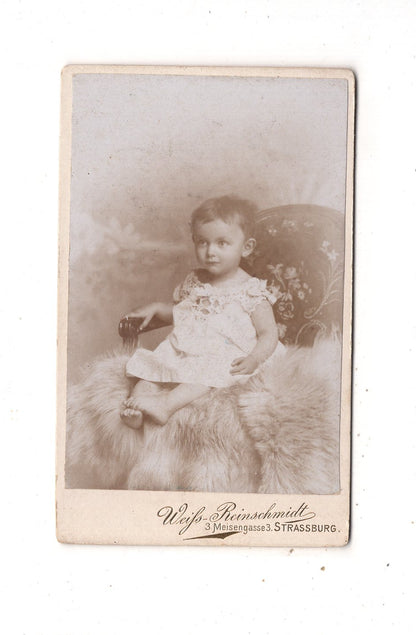 Fotografie Niedliches kleines Kind - Straßburg 1890er
