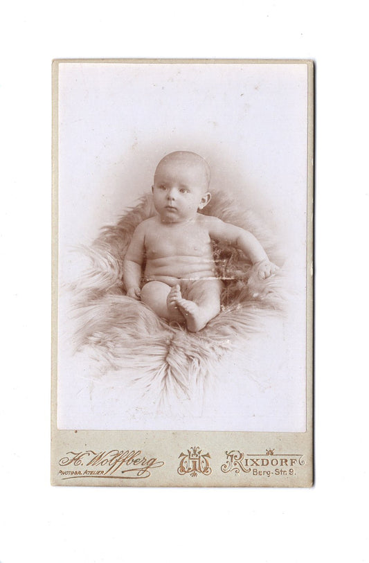 Fotografie Schönes Kinderbild / Baby - Rixdorf-Berlin 1890er