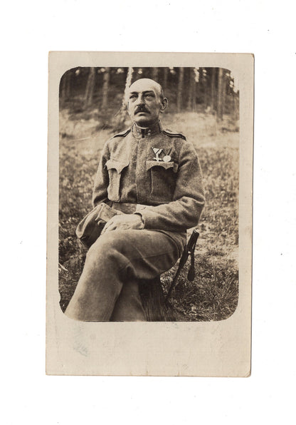 Ansichtskarte / Feldpost / K. u. k. Soldat mit Orden - 1918 (Kopie)