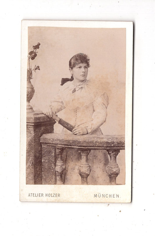 Fotografie Feine Dame - München um 1890