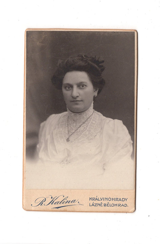 Fotografie Damenportrait - Kral. Vinohrady / Lazne Belohrad um 1910 / CDV C1-08