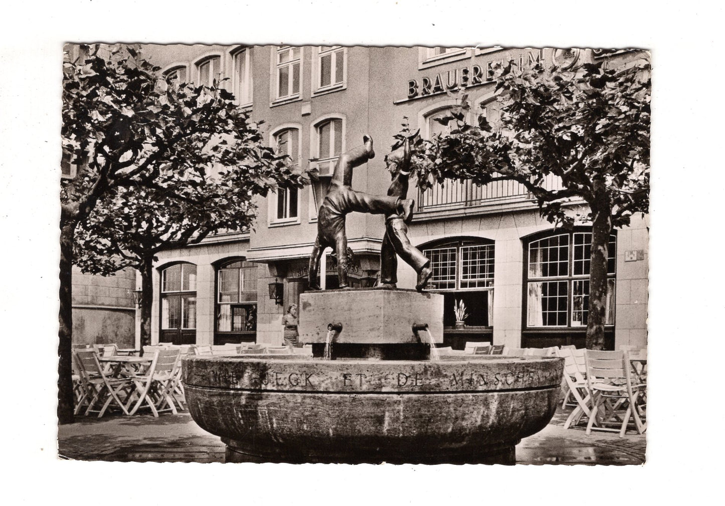 Ansichtskarte Düsseldorf / Radschläger-Brunnen / J1-53