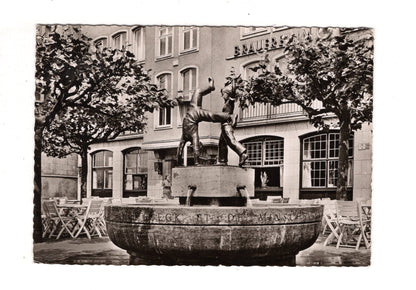 Ansichtskarte Düsseldorf / Radschläger-Brunnen / J1-53