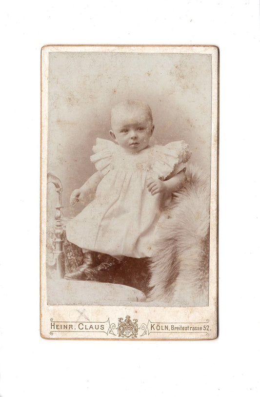 CDV Foto Kleinkind / Baby / benannt - Köln 1890er