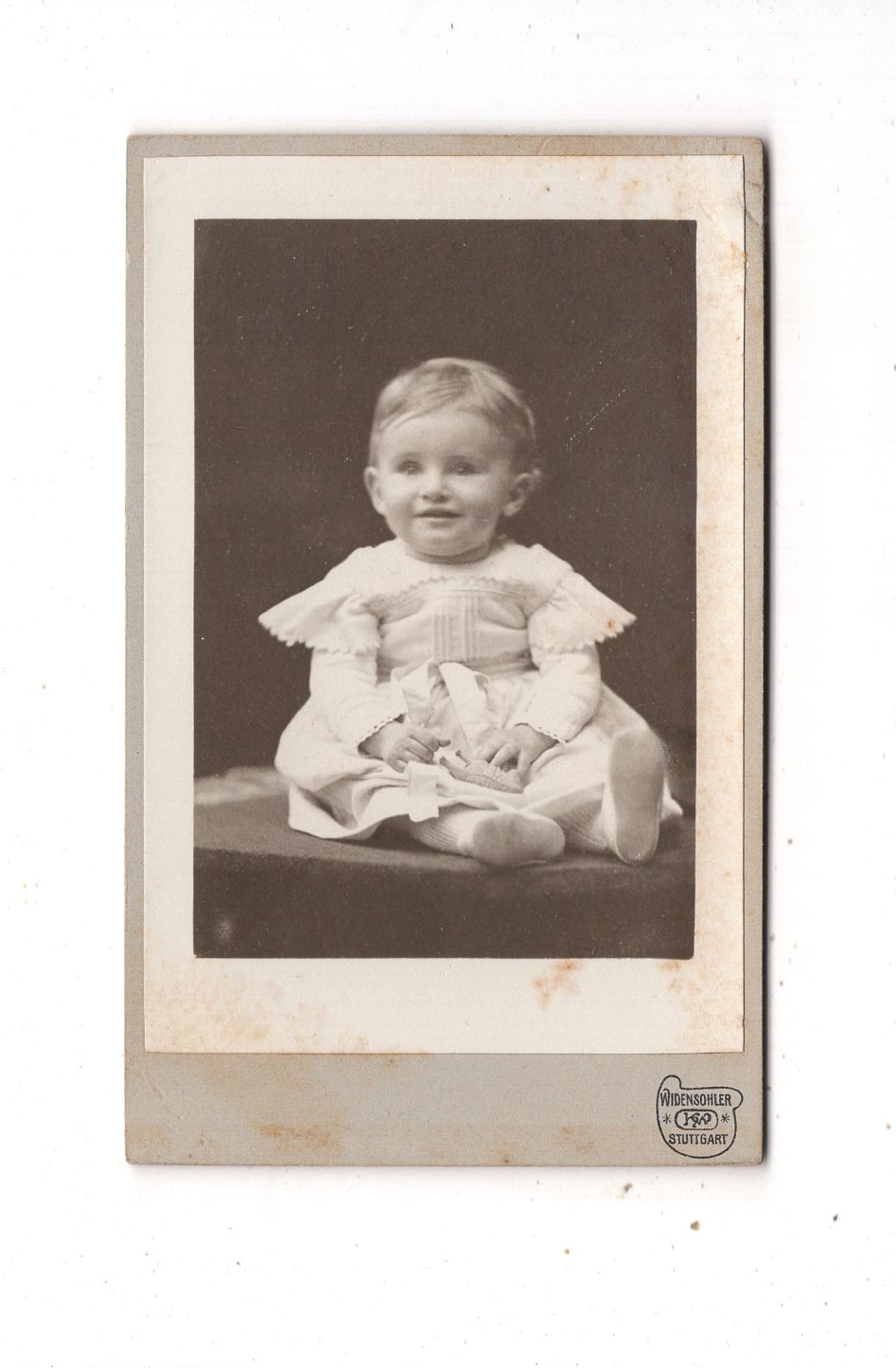 Fotografie Niedliches kleines Kind - Stuttgart 1900er