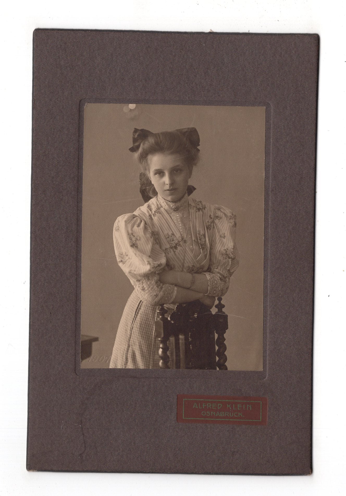 Fotografie Feines junges Mädchen mit Widmung - Osnabrück 1910er / CAB U-28