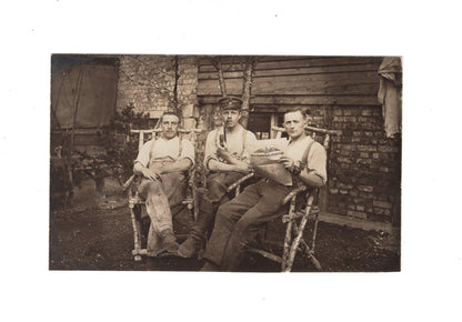 Ansichtskarte Soldaten mit Widmung - Ypern 1916