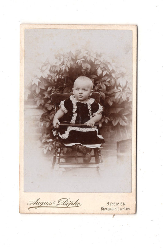 Fotografie Niedliches kleines Kind - Bremen 1890er / CDV M1-31