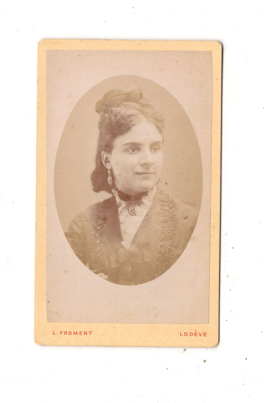 Fotografie Damenportrait - Lodeve / Frankreich 1870er