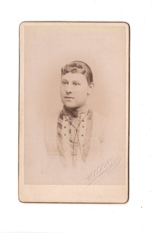 Fotografie Damenportrait - Prag 1890er / CDV C1-08