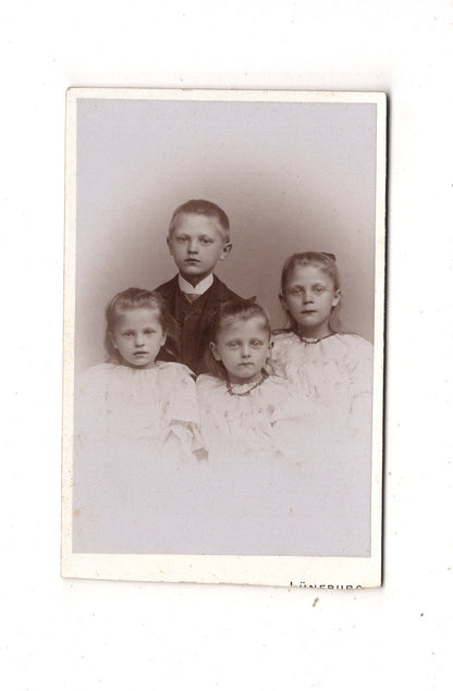 Fotografie Niedliche kleine Kinder - Lüneburg 1890er / CDV M1-11