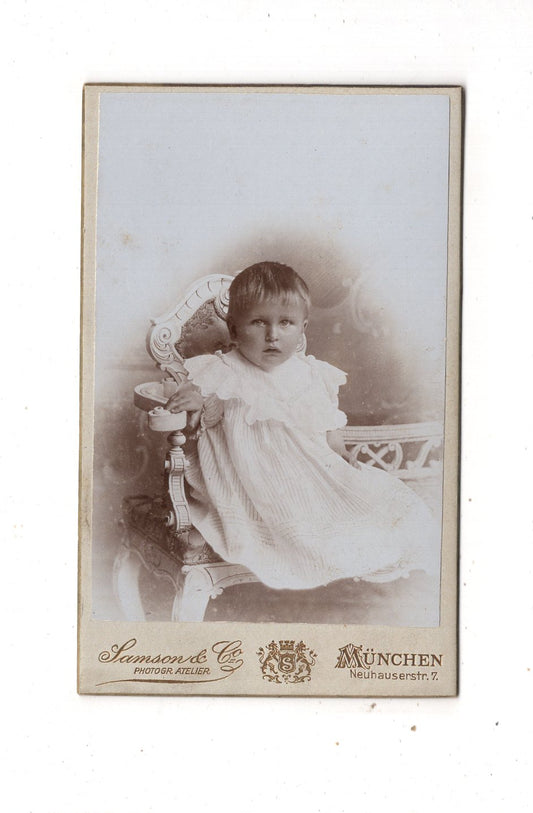 Fotografie Niedliches kleines Kind - München 1890er