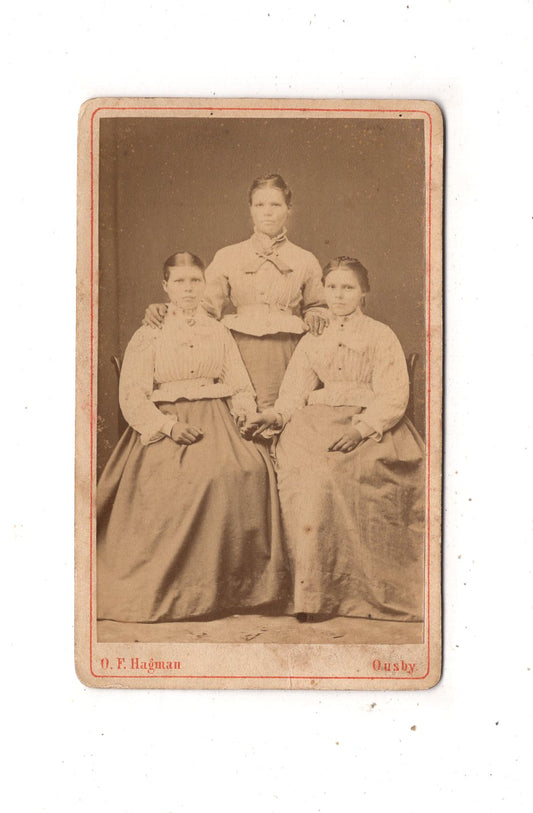 Fotografie Feine Damen - Osby um 1870