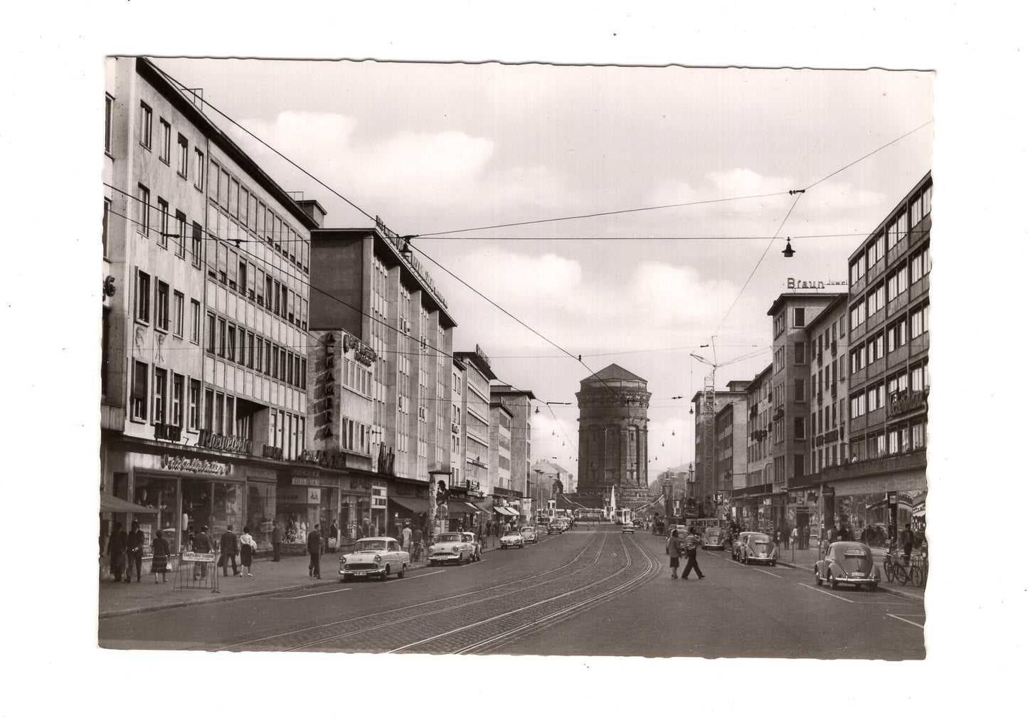 Ansichtskarte Mannheim / Blick in die Planken zum Wasserturm