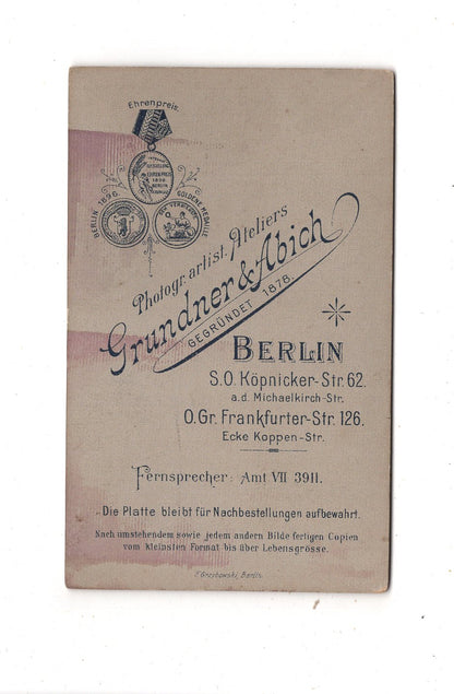 Fotografie Niedliche kleine Kinder - Berlin 1890er / CDV M1-11