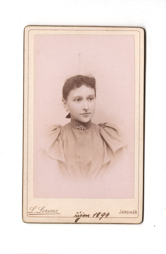 Fotografie Damenportrait - Jaromer 1894 / CDV C1-08