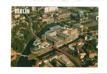Ansichtskarte Berlin / Museumsinsel und Berliner Dom