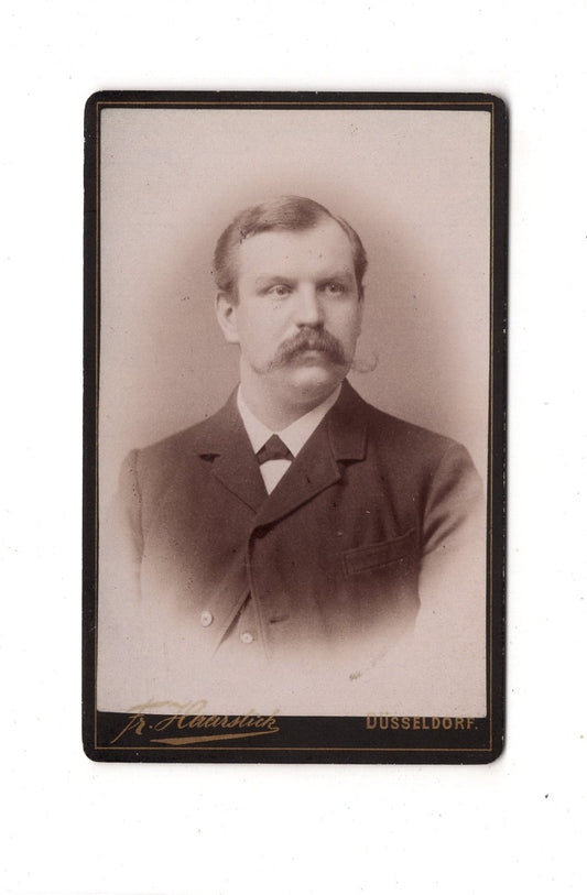 Fotografie Herrenportrait - Düsseldorf 1880er / CDV C1-26