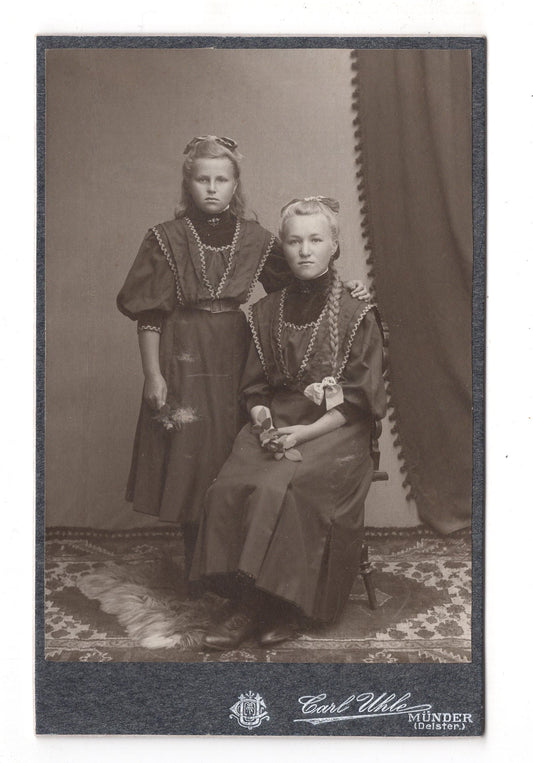 Fotografie Feine junge Mädchen - Bad Münder um 1910 / CAB U-29