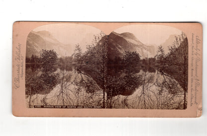 Fotografie Mirror View of North and South Dome / Yosemite / USA