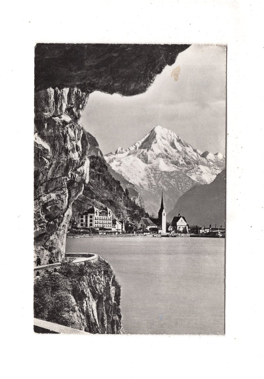 Ansichtskarte Axenstraße am Vierwaldstättersee mit Flüelen +++ / Schweiz