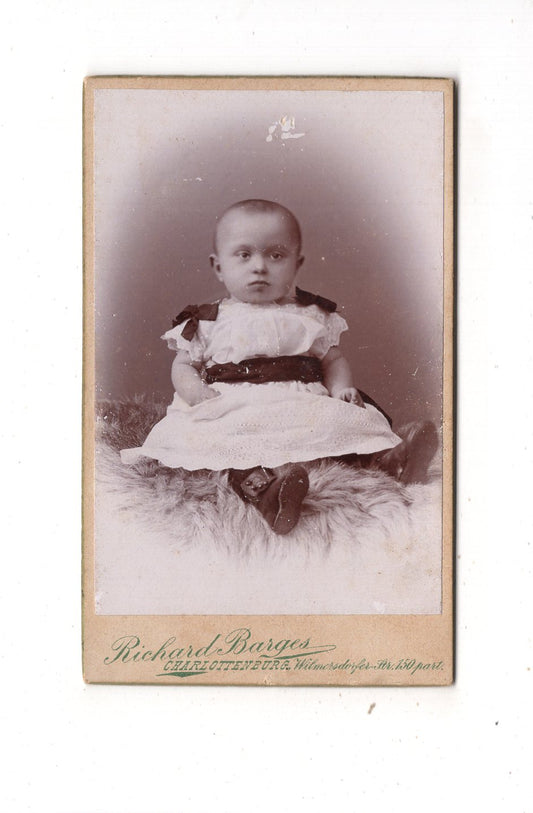 Fotografie Niedliches kleines Kind - Charlottenburg / Norderney 1890er / CDV M1-31