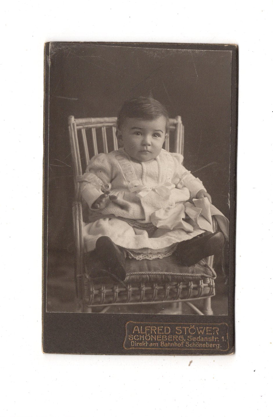 Fotografie Niedliches kleines Kind - Schöneberg um 1910 / CDV M1-31